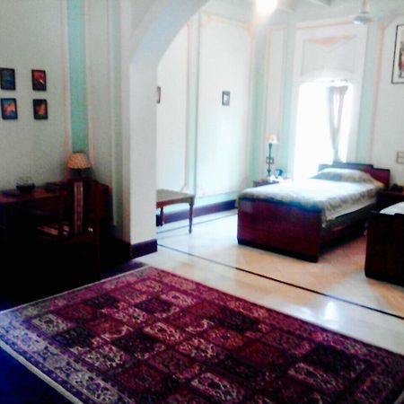 Royal Oasis Hotel Wankaner Exterior photo