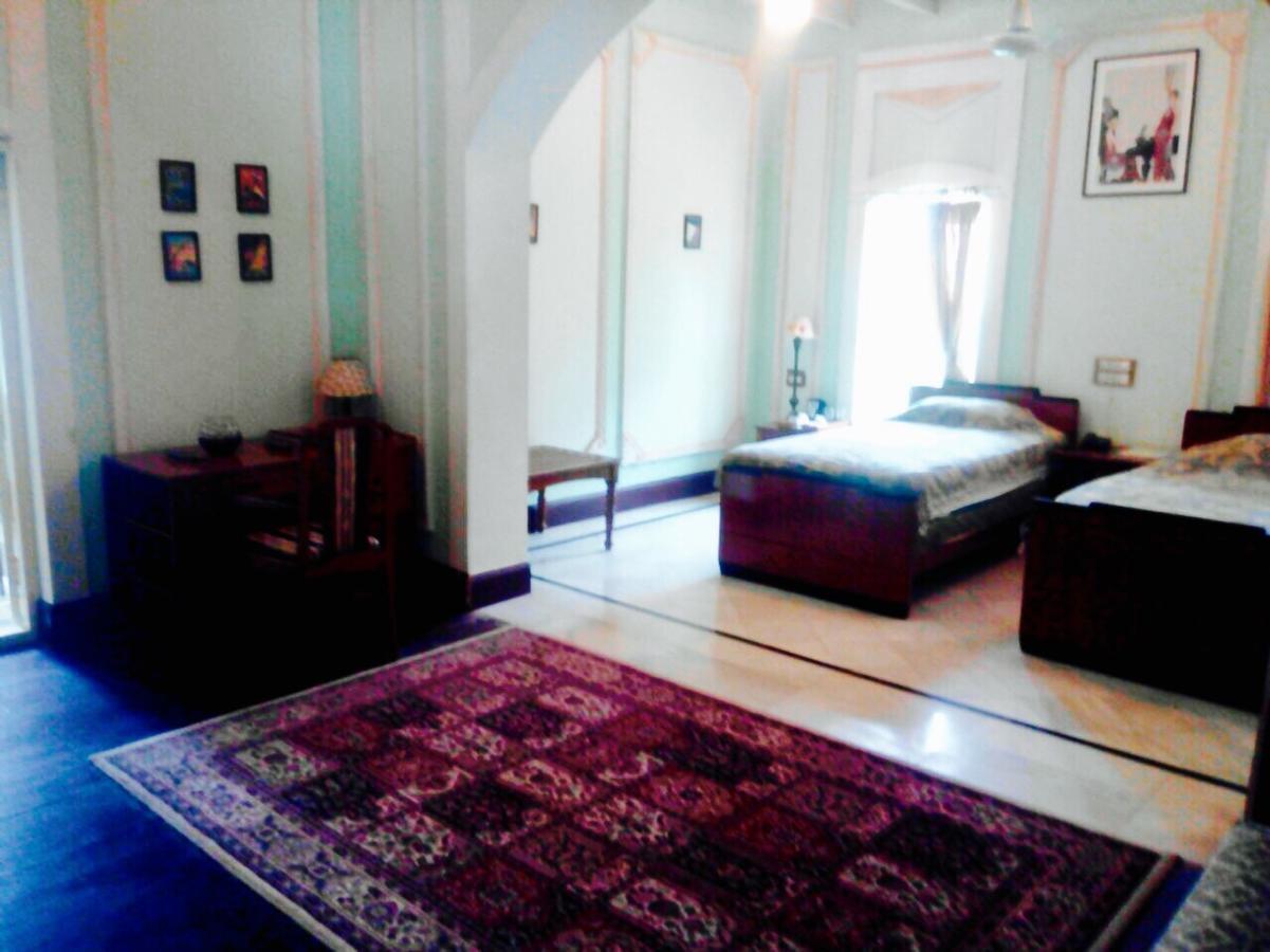 Royal Oasis Hotel Wankaner Exterior photo